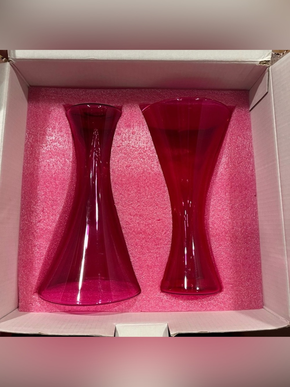 Barbie x Dragon ~ Hot Pink Hourglass Cocktail Glasses - Set of 2 - Picture 3 of 6